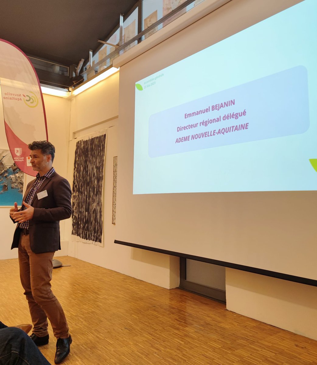Grand plaisir ce jour d'ouvrir l'AG du #RCCNA Reseau Compost Citoyen de <a href="/NvelleAquitaine/">Nouvelle-Aquitaine</a>.
✅Année capitale pour generalisation du Tri à la source des #Biodechets.
✅ <a href="/ademe_NA/">ADEME Nouvelle-Aquitaine</a> et <a href="/NvelleAquitaine/">Nouvelle-Aquitaine</a> a vos côtés pour appuyer le réseau et les acteurs.
<a href="/CaruhelMaud/">Maud Caruhel</a>