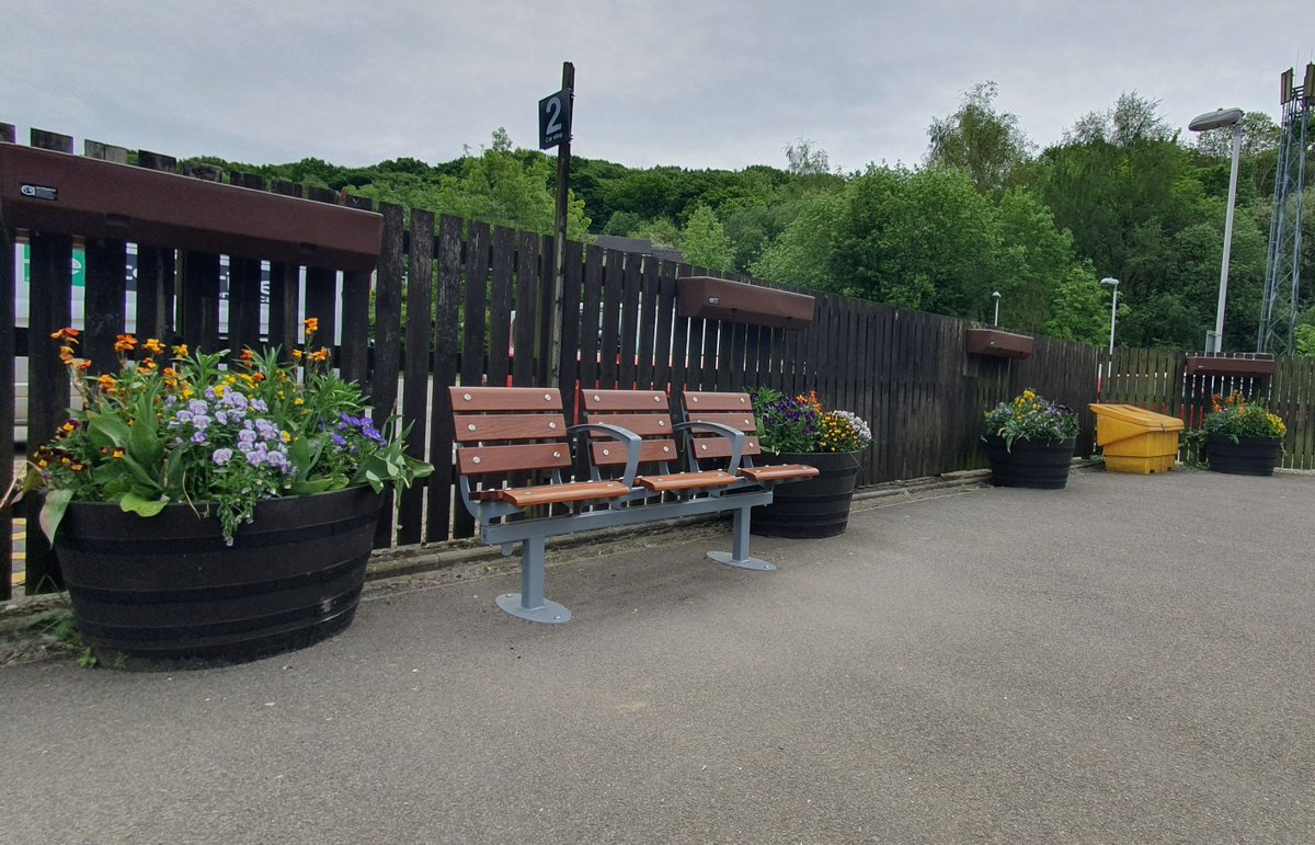 DVLrail's tweet photo. Last week more @amberolUK self-watering planters were installed at #Ambergate &amp; #Whatstandwell stations, thanks to funding (and elbow grease) from @EMCommunityRail 🙏   

Filled with #PeatFree compost from @Derbyshirecc HWRCs, they're ready for summer planting 🌷🌼🌻

#gardening https://t.co/wU5vhYmjOb
