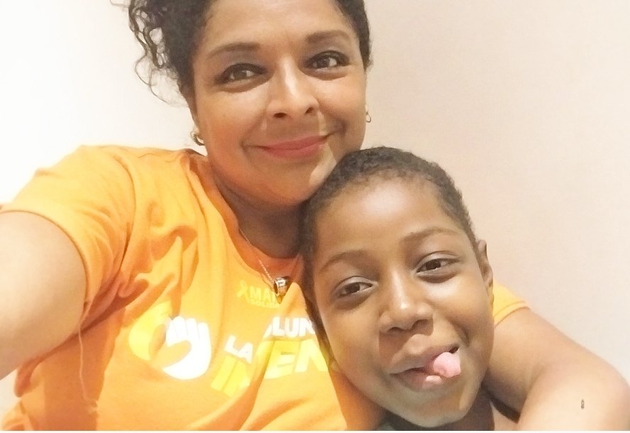 PaolaSmith2812's tweet photo. La más acolitadora, mi chica tik tok desde Machala. Dios te Bendiga mi hermosa Ema❤️💪🏽🎗🙌🏽 #acompaña #Bendice #visita #Alienta #alegra #abraza #ama #ora #voluntariado #amomilabor #donatiempo #soylavoluntariaintensa 🙋🏽♀️💕💪🏽🎗 #rt https://t.co/aiLip9Wta1