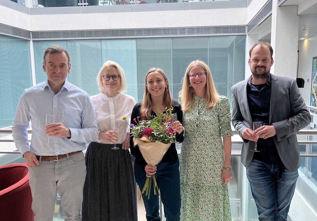Congratulations to @AbiterKuile for passing her #PhD viva with no corrections! Many thanks to @Gelironald @michelnivard for being such great examiners. Keep in touch Abi! @edit_lab @psychgenomics @SGDPCentreKCL @KingsIoPPN @KingsCollegeLon