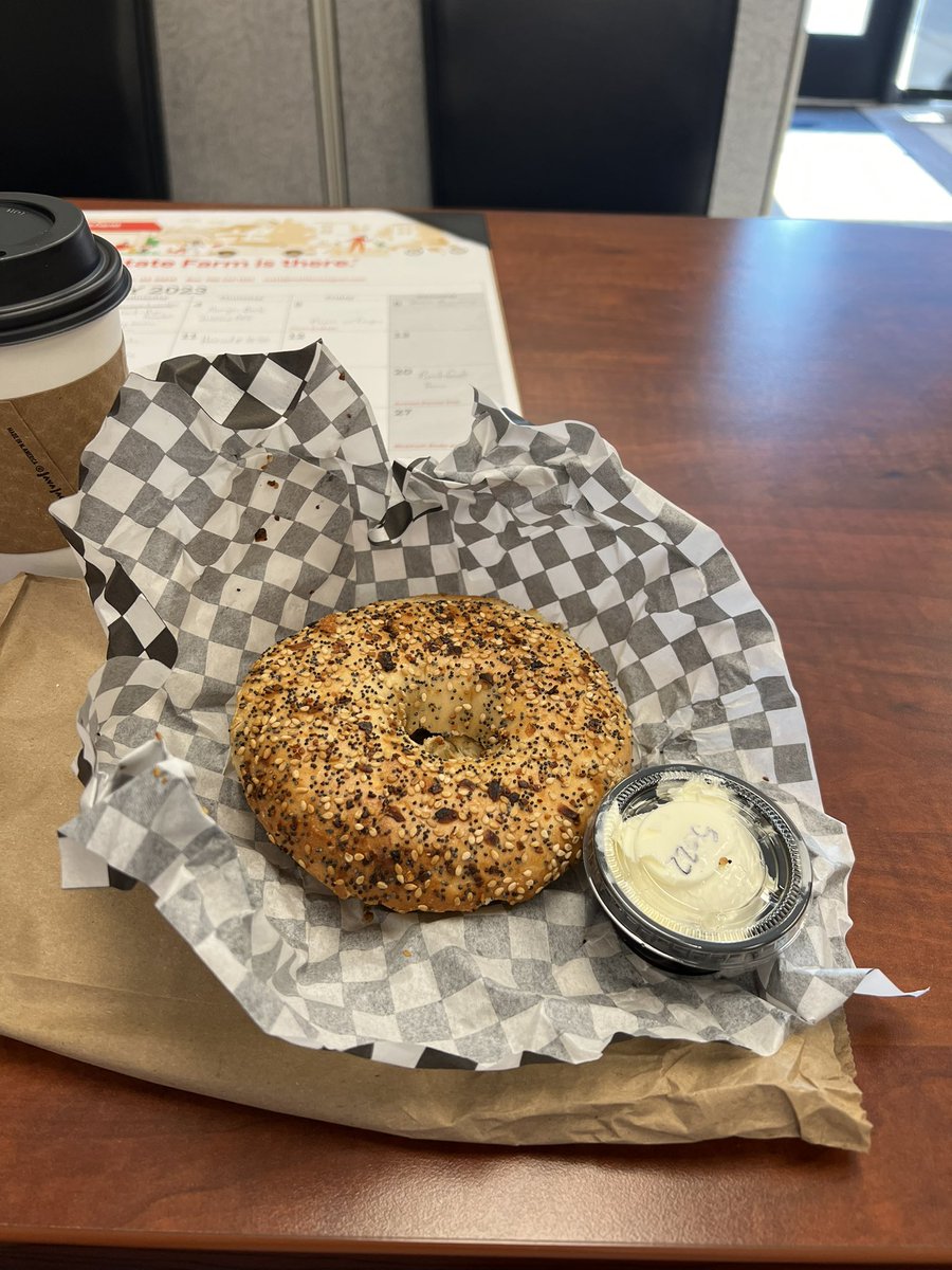 JoshWillis_869's tweet photo. Don’t sell me a “New York bagel” then put the cream cheese on the side. https://t.co/Td2HPo05ad