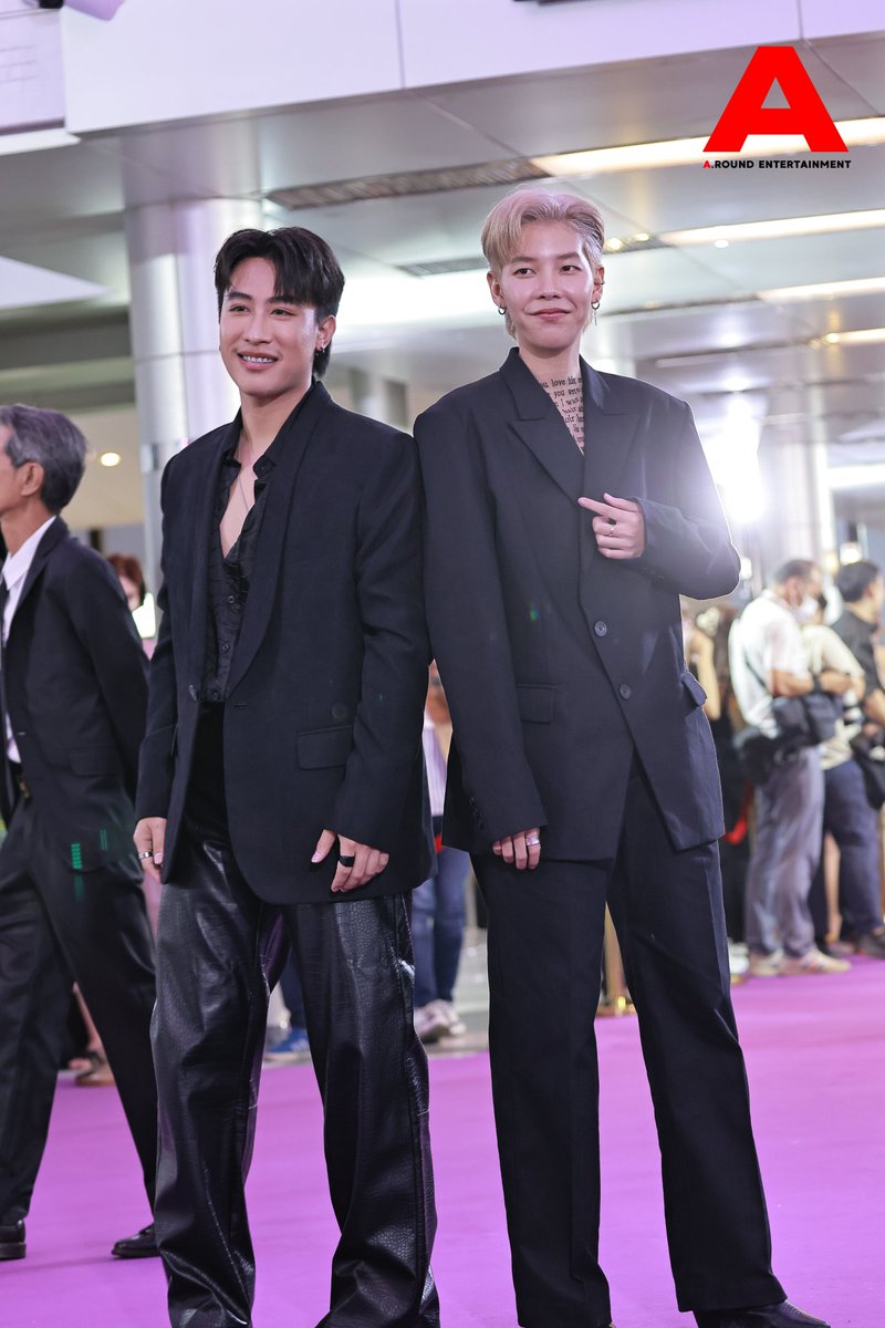 around_ent's tweet photo. "นุ๊ก-ปาย" ร่วมเดินพรมม่วงในงานประกาศรางวัลเกียรติยศคนบันเทิง “ไนน์เอ็นเตอร์เทนอวอร์ด 2023”

9ENTERTAIN x NOOKPAI

#9entertainAwards2023
#9entertainAwardsxนุ๊กปาย
#นุ๊กปาย #นุ๊กธนดล #ป๊ายปายโอริโอ้ https://t.co/NOn26TNSrj
