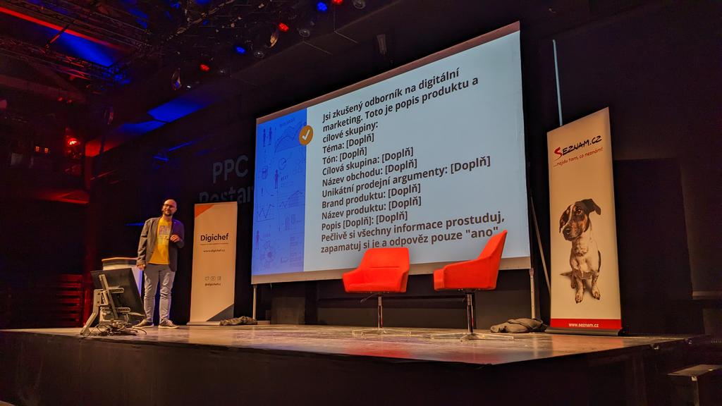 ondrejslama's tweet photo. Z paradni prednasky a tipu o vyuziti AI v PPC od @ppctypek vychazi v podstate stejne doporuceni, ktere vzdy v marketingu platilo: musite si dat praci se zadanim a to vychazi ze strategie. #ppcrestart https://t.co/0fGk56UgW8