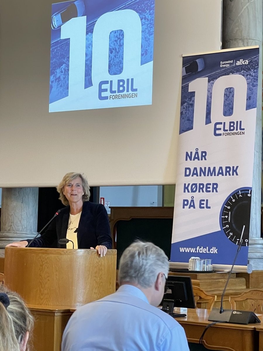 aarup_mads's tweet image. Connie Hedegaard om politisk mod og barrierer