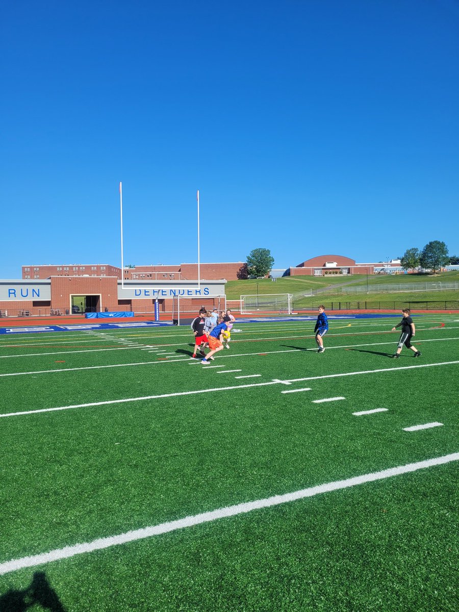 4th Grade PE class first time on the turf!