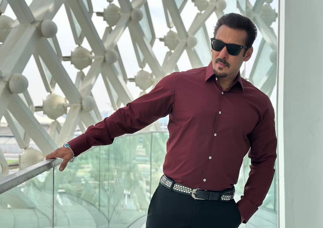 Attractive man 🥵🥵❤️‍🔥❤️‍🔥🔥🔥
#SalmanKhan𓃵 #SalmanKhan 
#IIFA2023 #IIFAAwards #AbuDhabi