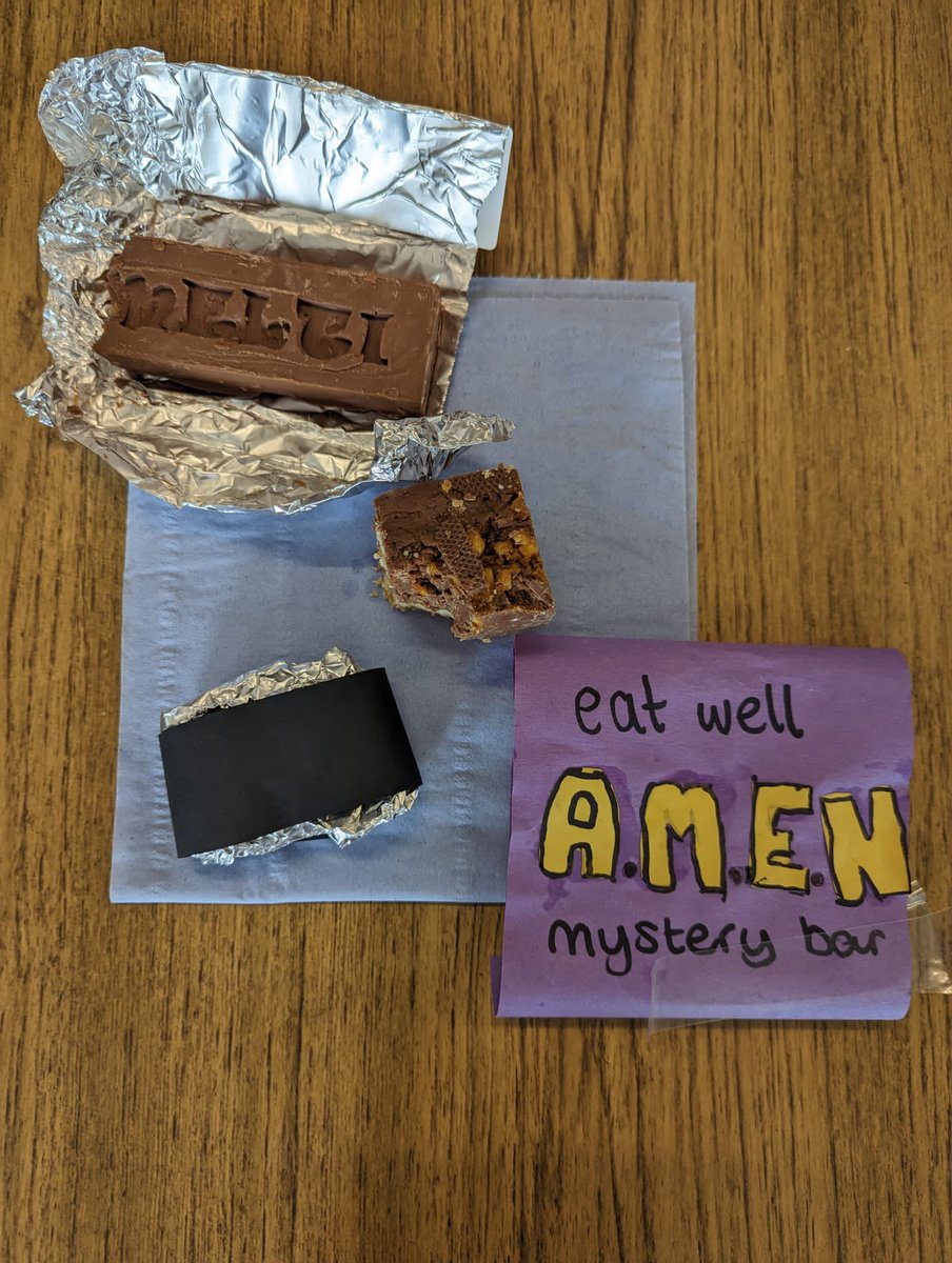 Congratulations and well done to all our teams who participated in our S1 Enterprise Final yesterday.  Well done to Starco - Nicole, Katie and Zoe - who were the winners of the inaugural McKenzie Award for S1 Enterprise.  🌟