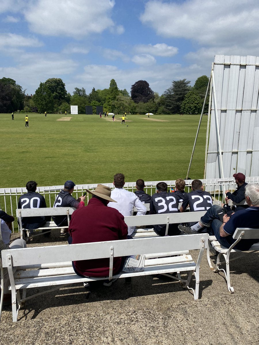 Welcome <a href="/Gloscricket/">Gloucestershire Cricket</a> to Uni Parks today for 2xT20s. Oxford 54-0 off 5 chasing 136 in 1st game. youtube.com/live/C75FK4gTP…