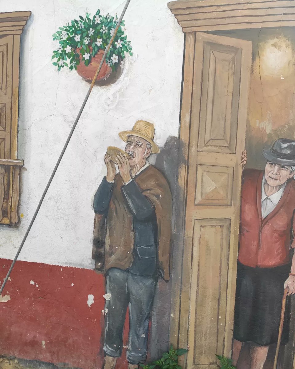 vibogota's tweet photo. Muralismo y arte local en Sogamoso Boyacá!
Grandes mensajes e identidad.
#Sogamoso #VoyBogota #ViBogota #Muralismo #Muiscas #Paramos #MedioAmbiente https://t.co/Xv2jeu82Eg