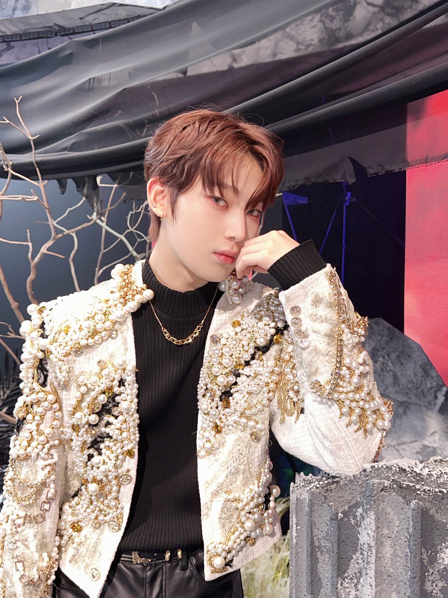 ENHYPEN WEVERSE tweet media