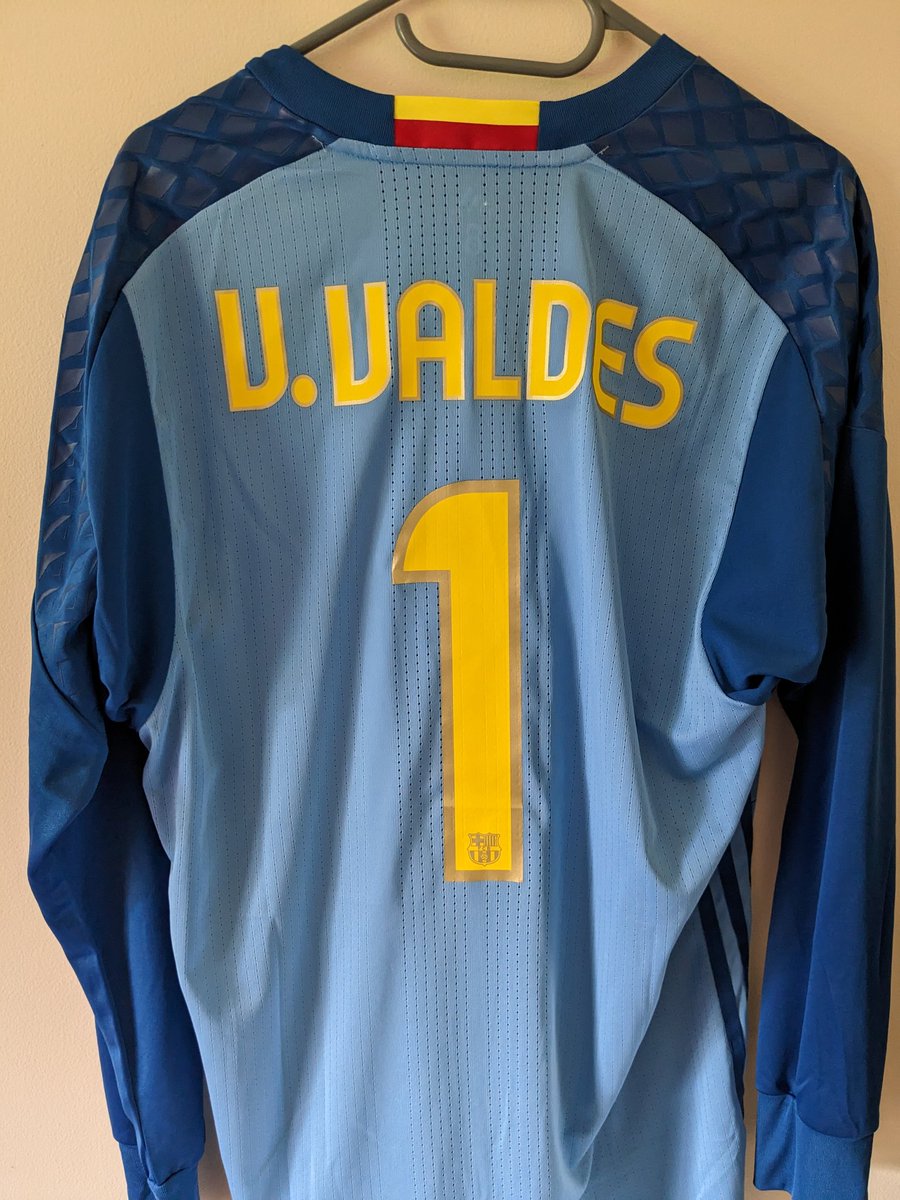 Unbelievable Saves®: football shirt restoration tweet media