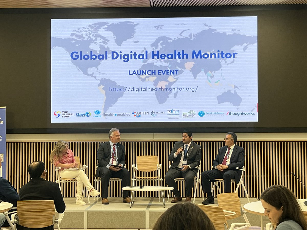 dHTA_UDD's tweet photo. "Digital health saves lives" @alabriqu en el lanzamiento del Global Digital Health Monitor #GDHM  #WHA76 @RECAINSAnetwork @RISADSalud https://t.co/uAIlzo7Lrz https://t.co/r3GHt0LPBJ