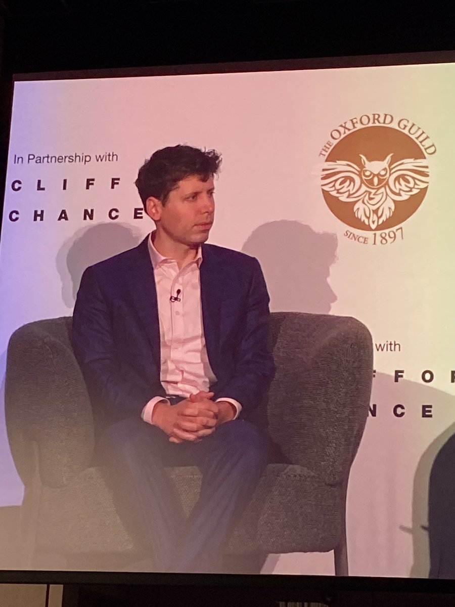 Had a great time watching <a href="/sama/">Sam Altman</a> in London yesterday! Thanks to <a href="/TheOxfordGuild/">The Oxford Guild</a> and @CliffordChnce for setting it up. Met lots of new faces and bumped into <a href="/JonathanYSun1/">jon</a> there too 🙏 

#London #Tech #Startups