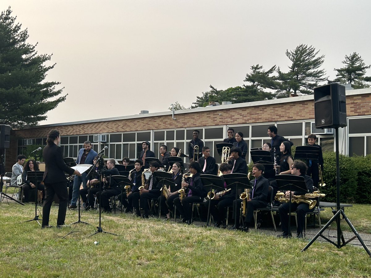 Throwback Thursday- congrats to our MS and HS jazz ensembles on your concert earlier this week!