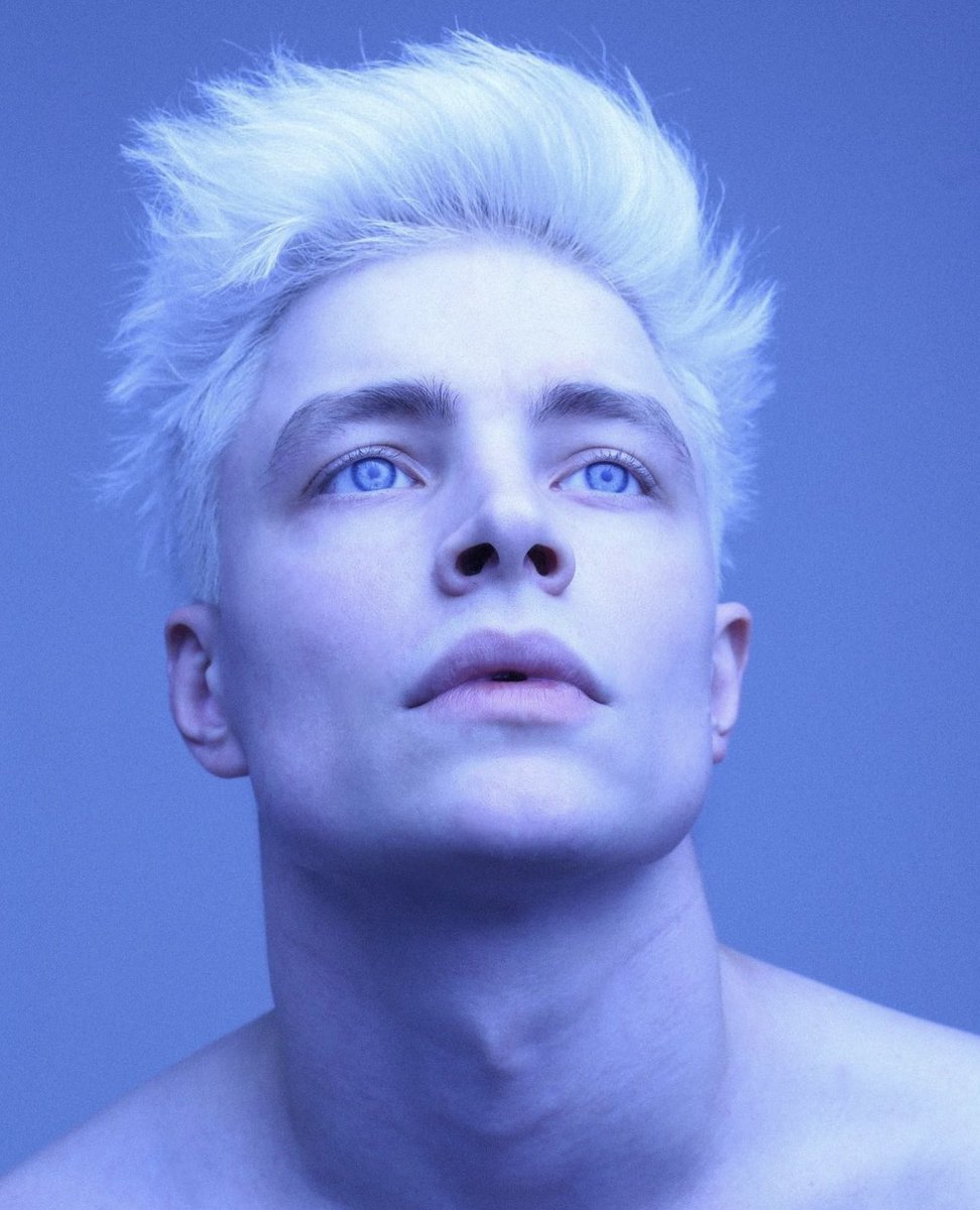 Follow me onlyfans.com/bendasis