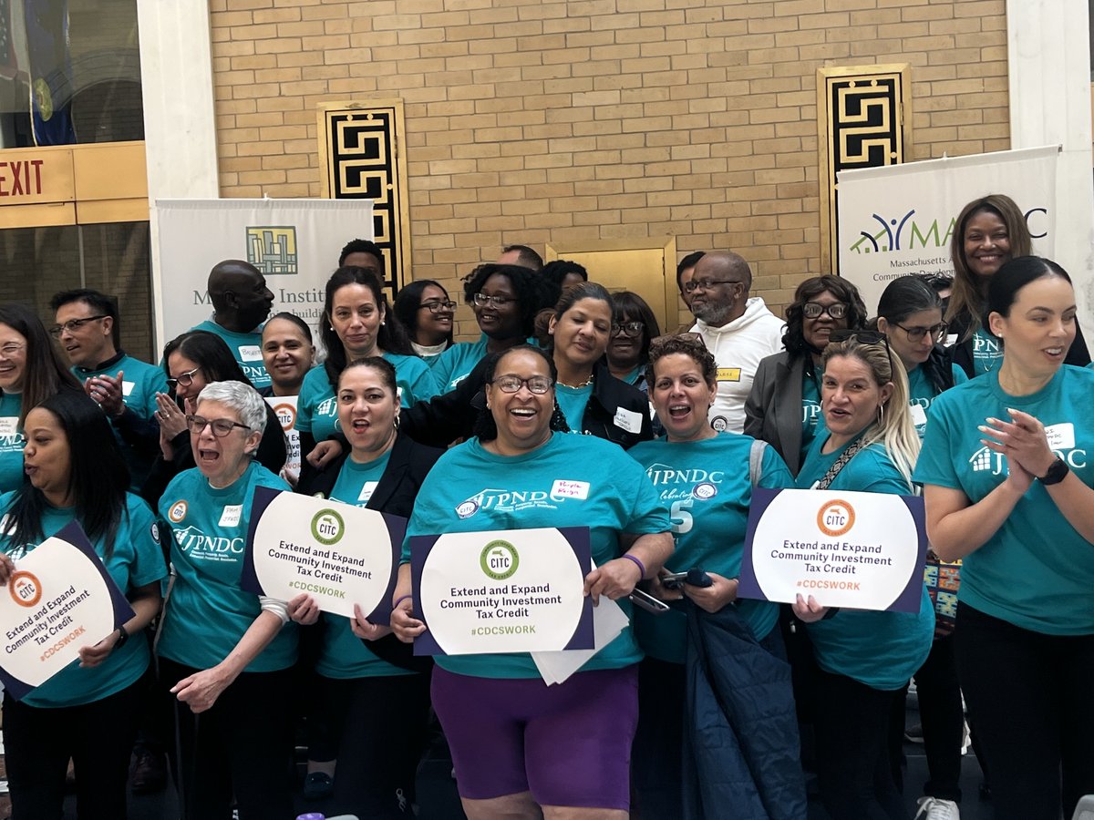 masscdcs's tweet image. Big shout out to @JP_NDC for your presence and support at Lobby Day! It was great seeing all of you! 
#CDCswork #CICT #mapoli