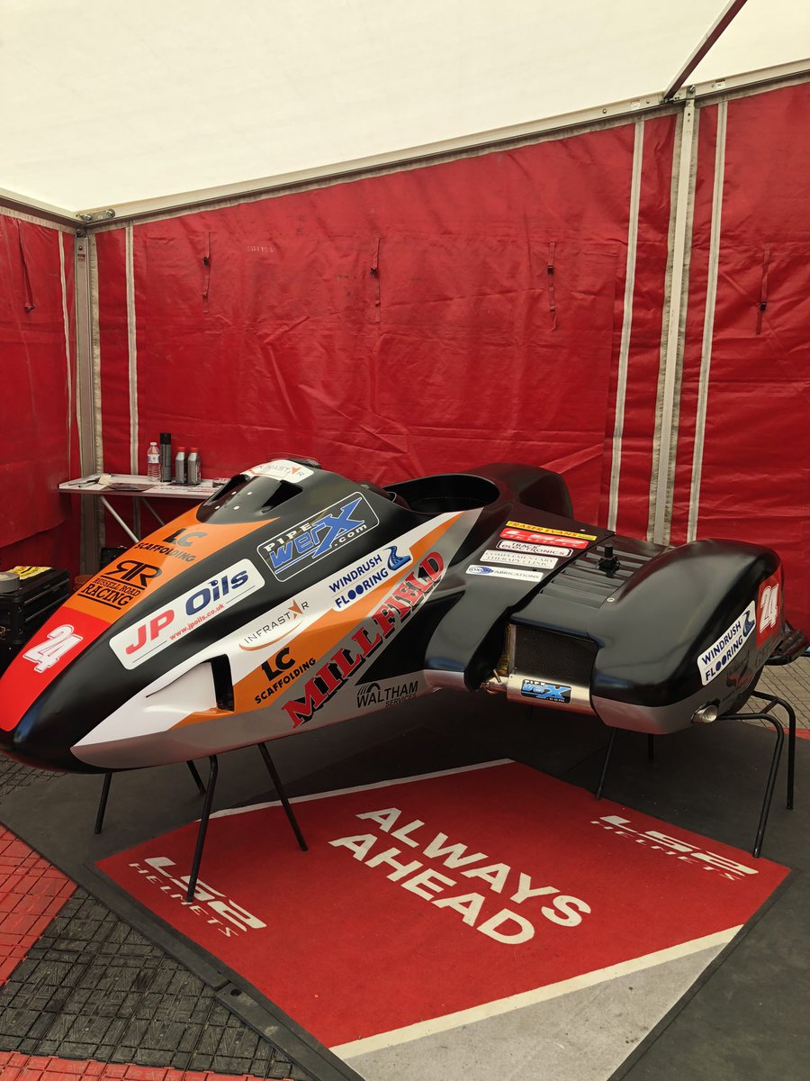 madphilhorton's tweet image. Busy @ttracesofficial for @Ru55ellroadrac1 #everyclass