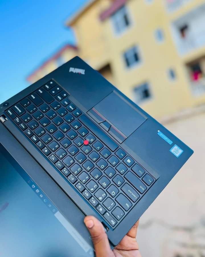 paul_junub's tweet photo. Lenovo ThinkPad
📌6th Generation
📌8GB RAM
📌500GB HDD
📌Battery life over 8Hrs
📌Dubai Used
Interested to buy call or whatsapp 0929787918
Location Juba South Sudan #ssot #CheapLaptops #sell #Dell #Hp https://t.co/40wIW9zJiT
