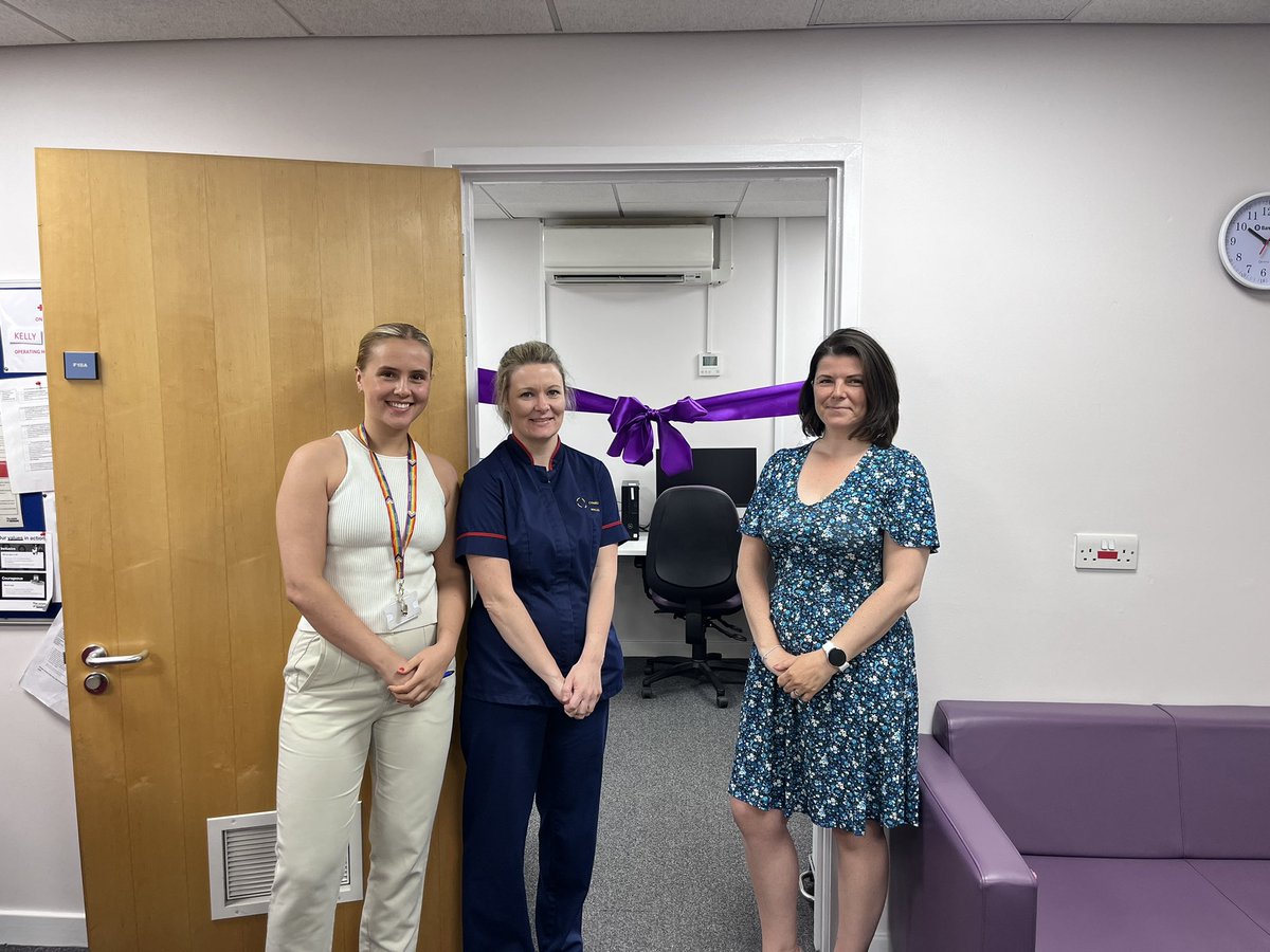 molly_ebaker's tweet photo. Really enjoyed working with @littleblod77 &amp; the safeguarding team in @CV_UHB’s ED on a launch event of Cyfannol - the Safeguarding &amp; Well-being hub! Feeling proud to celebrate a service providing additional support and care for those who need it 💜 https://t.co/7LvUBzVqW6