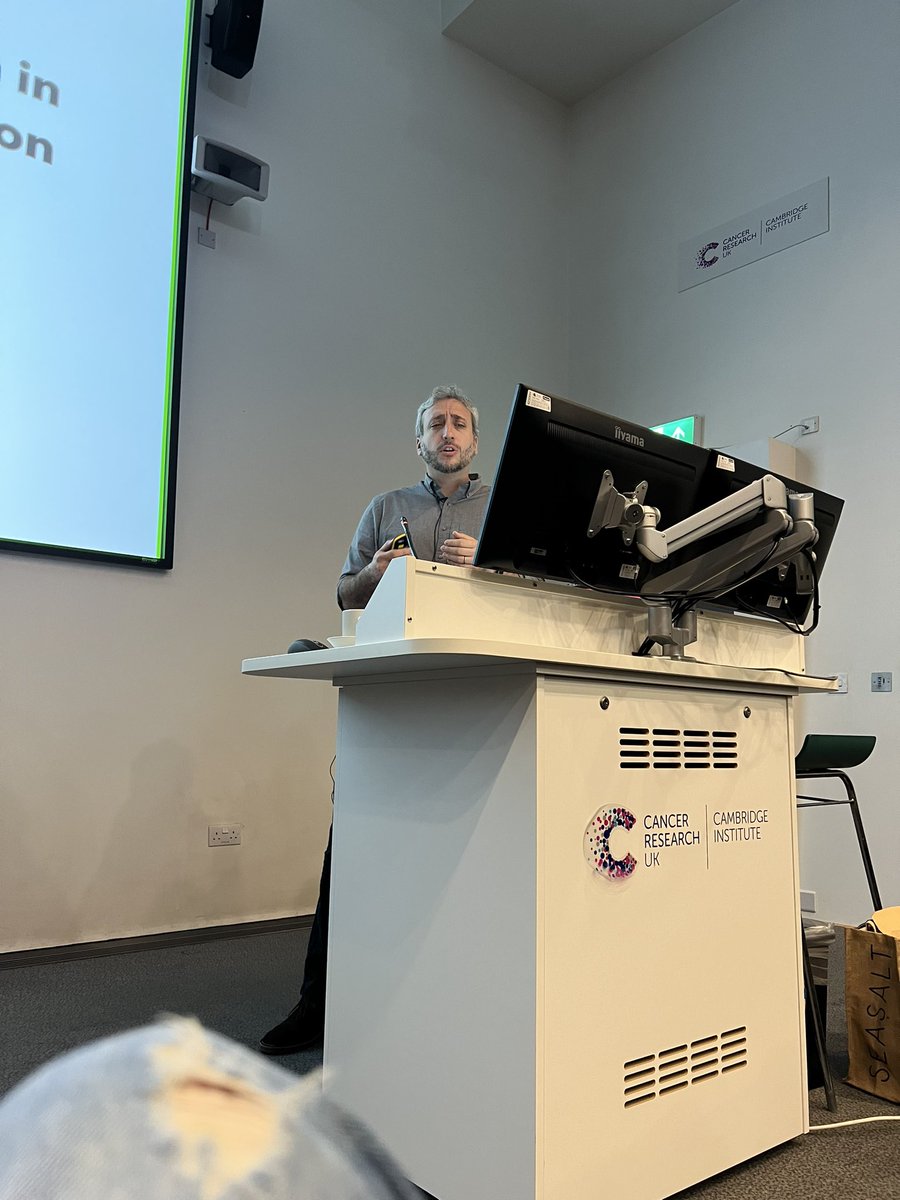 Second speaker of this annual @CentreMyelin symposium is @Dr_LPJ sharing evidence of metabolic control of smoldering brain disease @mssocietyuk