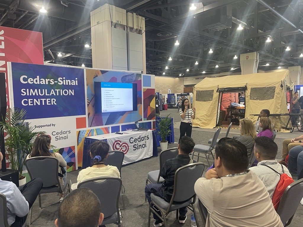 pookul99's tweet photo. @AACNme @SimCenterCS @MercalfeSmith @BrettADodd @criticalcarejc #NTI2023 What a great experience for our team who is there! #Simulationsaveslives https://t.co/m9UJ74fldn
