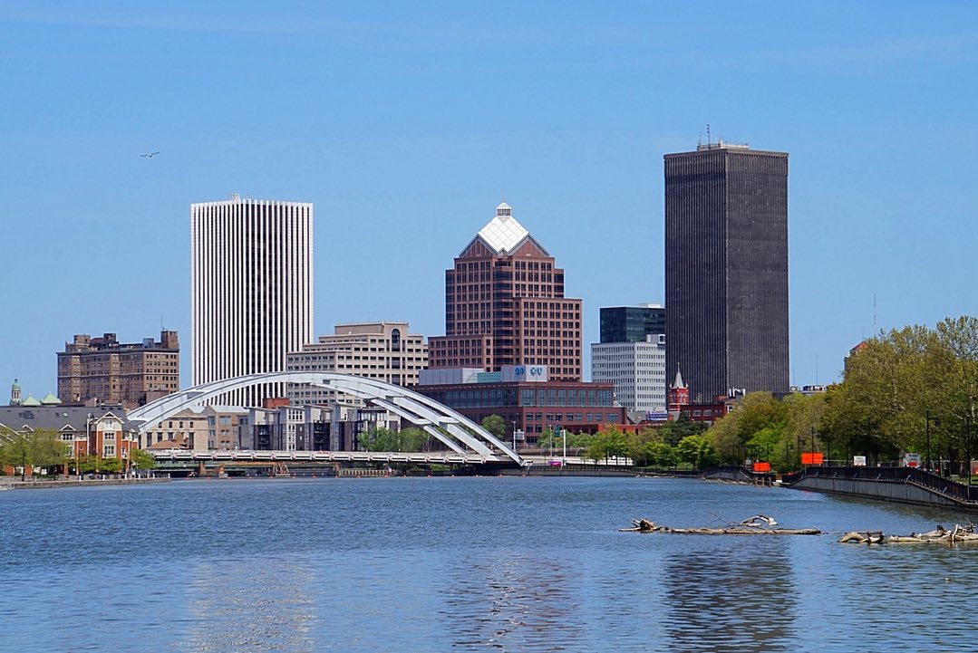 rochester's tweet photo. Vote 👉 https://t.co/F0g94P5J0K for #ROCTopShots 📷 #ROC https://t.co/44bg1KgJ9z