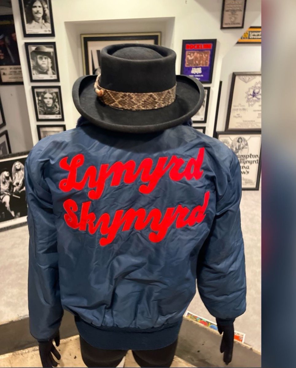 JeremyXWagner's tweet photo. Ronnie Van Zant’s 1976 Texas Hatters Hi-Roller® hat and 1976 tour jacket have been reunited.
They now reside in my 70’s-era @Skynyrd museum.
#RonnieVanZant #LynyrdSkynyrd #TexasHatters #TexasMasterHatters #KevinElson #SouthernRock #RVZ #1976 #Music #History #Memorabilia #RVZ https://t.co/Ref1auliit