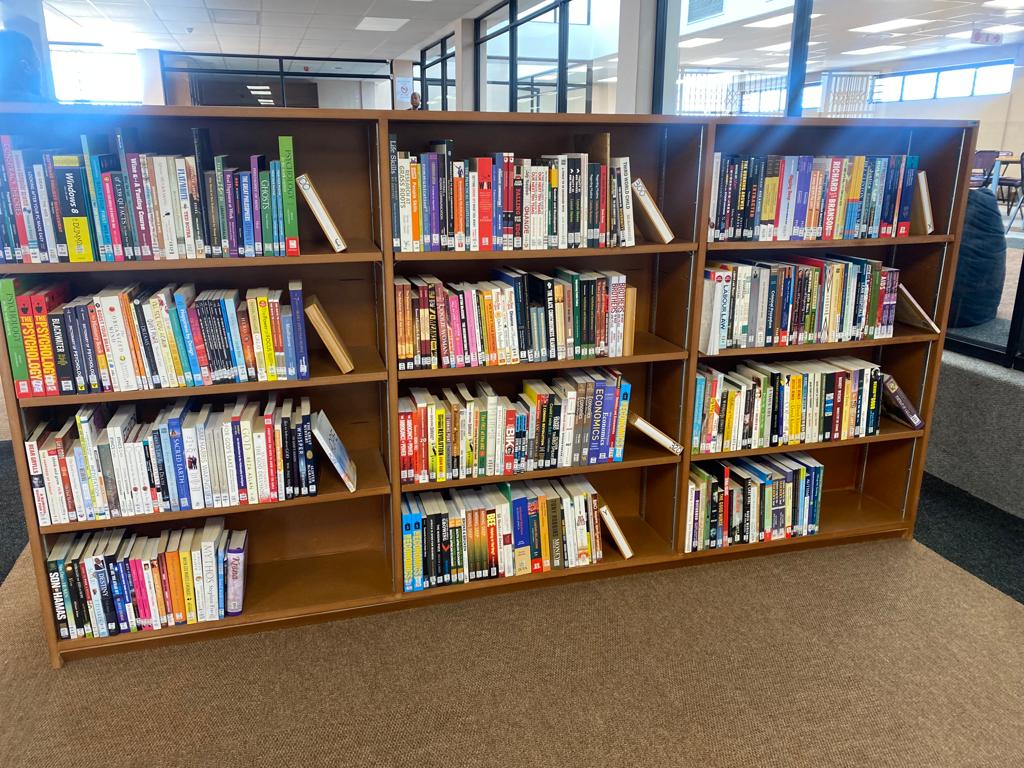 TheJoburgMayor's tweet photo. A public library, as an essential pillar in democracy, provides opportunities for citizens to develop the skills needed to gain access to information. Lehae Library is a world-class African facility that will benefit the youth of this community #OpeningLehaeLibrary https://t.co/HyFzMvnP4V