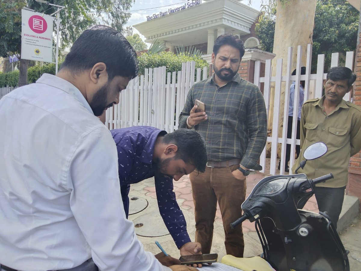 MC slaps Rs 25000 challan on Shri Ram Universal school for burning garbage outside school premises 
.
#StopGarbageBurning #AirPollution #EnvironmentalViolation #StrictActions #NGTTakesNote #SustainablePractices #MunicipalCrackdown #CommunityAwareness  #MCL #MCludhiana