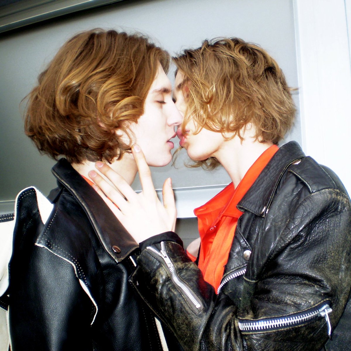 HYBR185 Delagoon – Somehow
open.spotify.com/track/3jT3sx1Q…