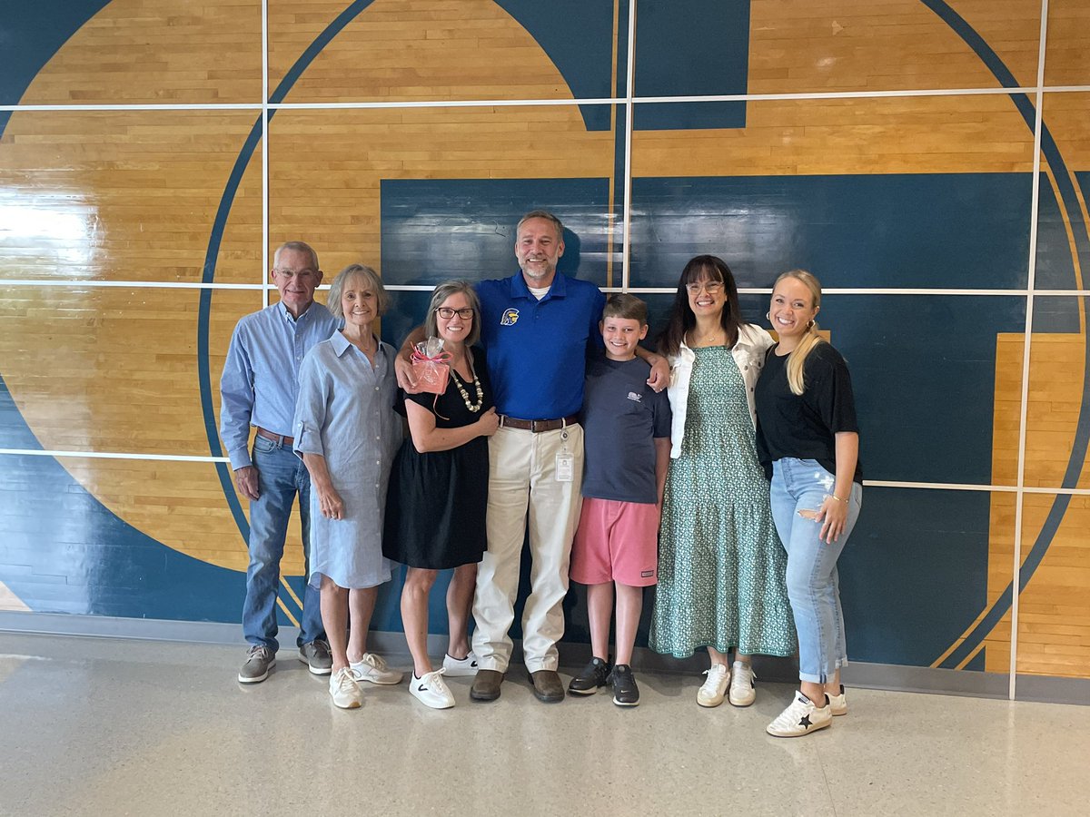 Congratulations to our very own Mr Blair Pruette who received the WCPSS Employee Excellence Award for May! 💙💛 Mr Pruette is truly the heart of Garner Magnet and we are so proud of him! <a href="/TrojanAP/">Trojan_AP</a>