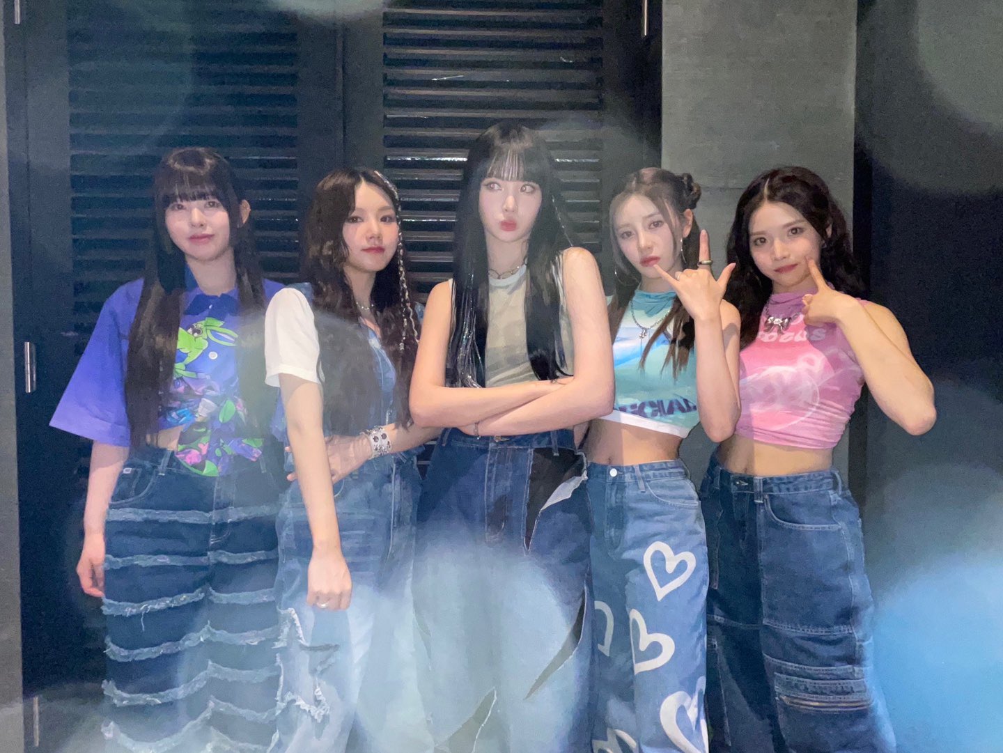 Fw-fslgacAIiUiu?format=jpg&name=large