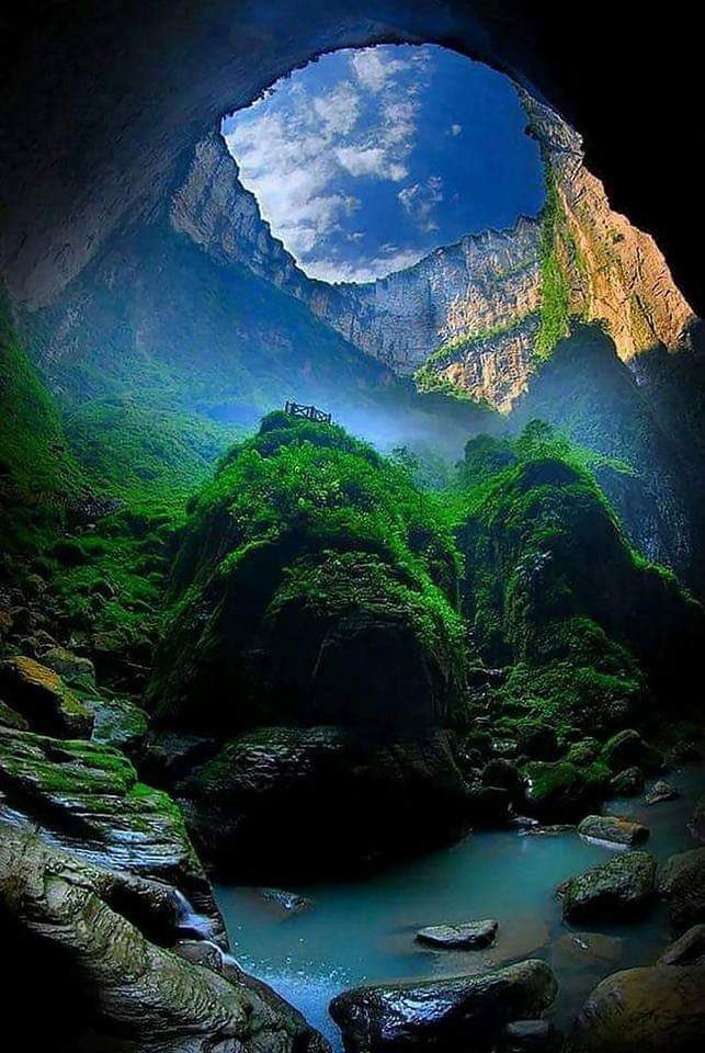 Heavenly pit, world's deepest sinkhole in China 🇨🇳