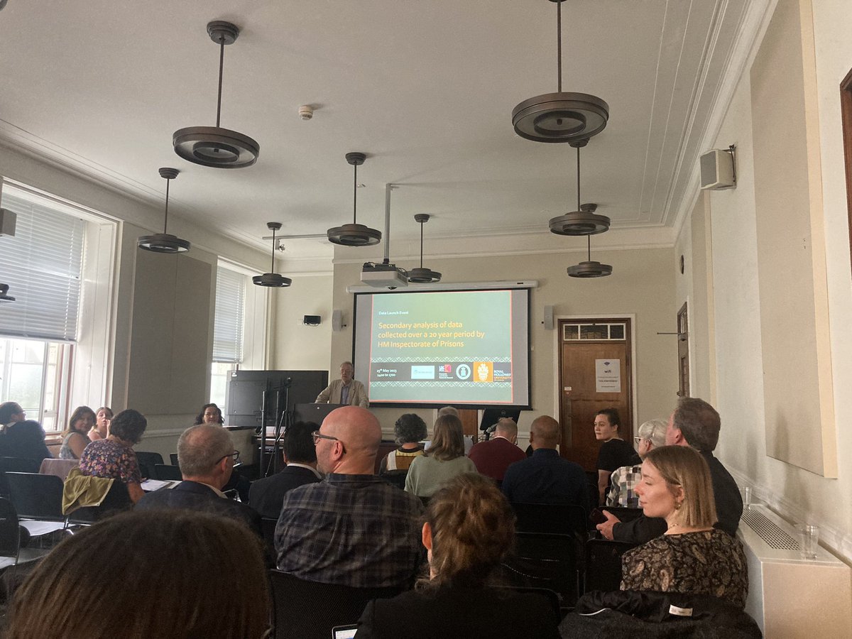 Great to be at the launch of @nicklhardwick2, @DrRosieMeek and Kim Reising’s HMIP survey data launch. The huge amount of data collected by @HMIPrisonsnews over 20 years is an incredible dataset to hear the experiences of people in prison.