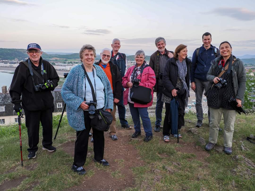 Llandudno pier captured earlier this week at low water as the sun was setting. Tuesday was our <a href="/welshot/">Welshot Imaging</a> Roving Academy, so here is our group of Welshotters who took advantage of the lovely weather to be out with their cameras.