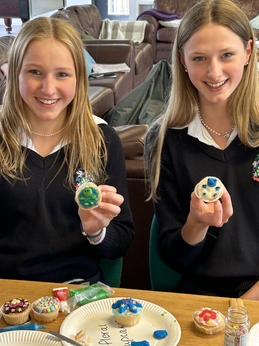 Overleigh House tweet media