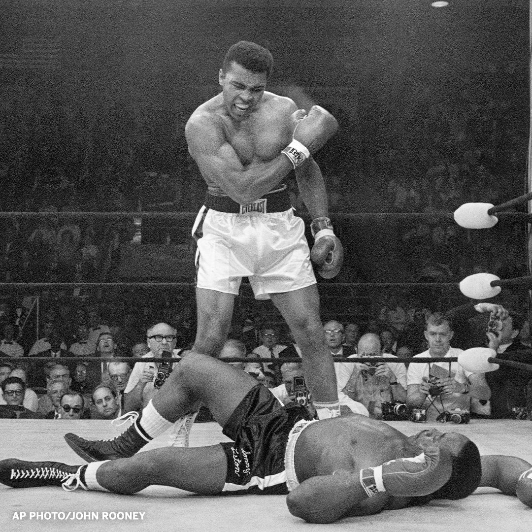 ESPN (@espn) on Twitter photo 58 years ago today, Muhammad Ali knocked out Sonny Liston in the first round 🥊 <a href="/ESPNRingside/">ESPN Ringside</a>
One of the most iconic photos in sports 📸 58 years ago today, Muhammad Ali knocked out Sonny Liston in the first round 🥊 <a href="/ESPNRingside/">ESPN Ringside</a>
One of the most iconic photos in sports 📸