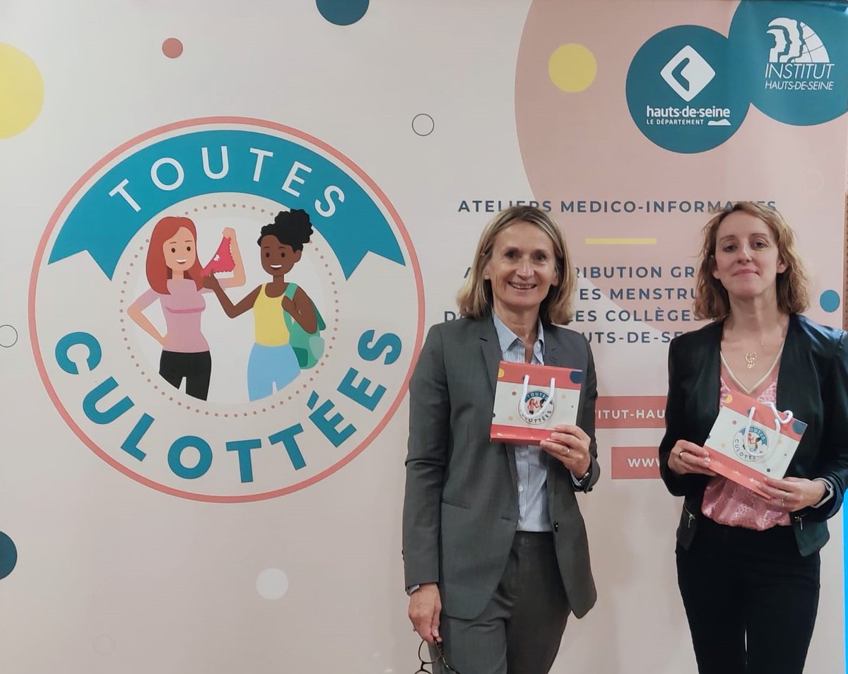 La campagne #ToutesCulottees se poursuivait aujourd'hui au collège <a href="/ClgLesBruyeres/">Collège Les Bruyères Courbevoie</a> de <a href="/VilleCourbevoie/">Ville de Courbevoie</a>. Avec la présence de <a href="/mplimoge/">marie-pierre limoge</a>, Vice-Présidente du Département des #HautsDeSeine et 1ère Adjointe au Maire de #Courbevoie, <a href="/nalederman/">Nathaly Lederman</a>, Conseillère départementale des