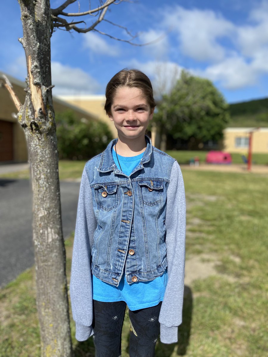 Today we celebrate Eve! Eve is intelligent, loving, and funny! #naplescsd 💚