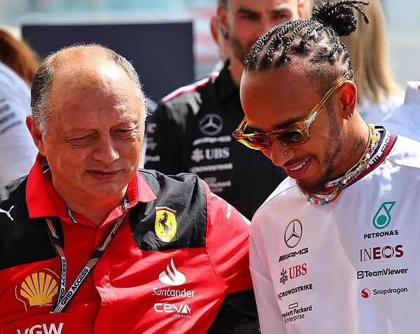 formullana's tweet photo. Fred Vasseur on Lewis Hamilton: “I think every single team on the grid would like to have Hamilton at one stage. I think it would be buIIshit to not say something like this.” 😮‍💨 https://t.co/l7GA64HGgt