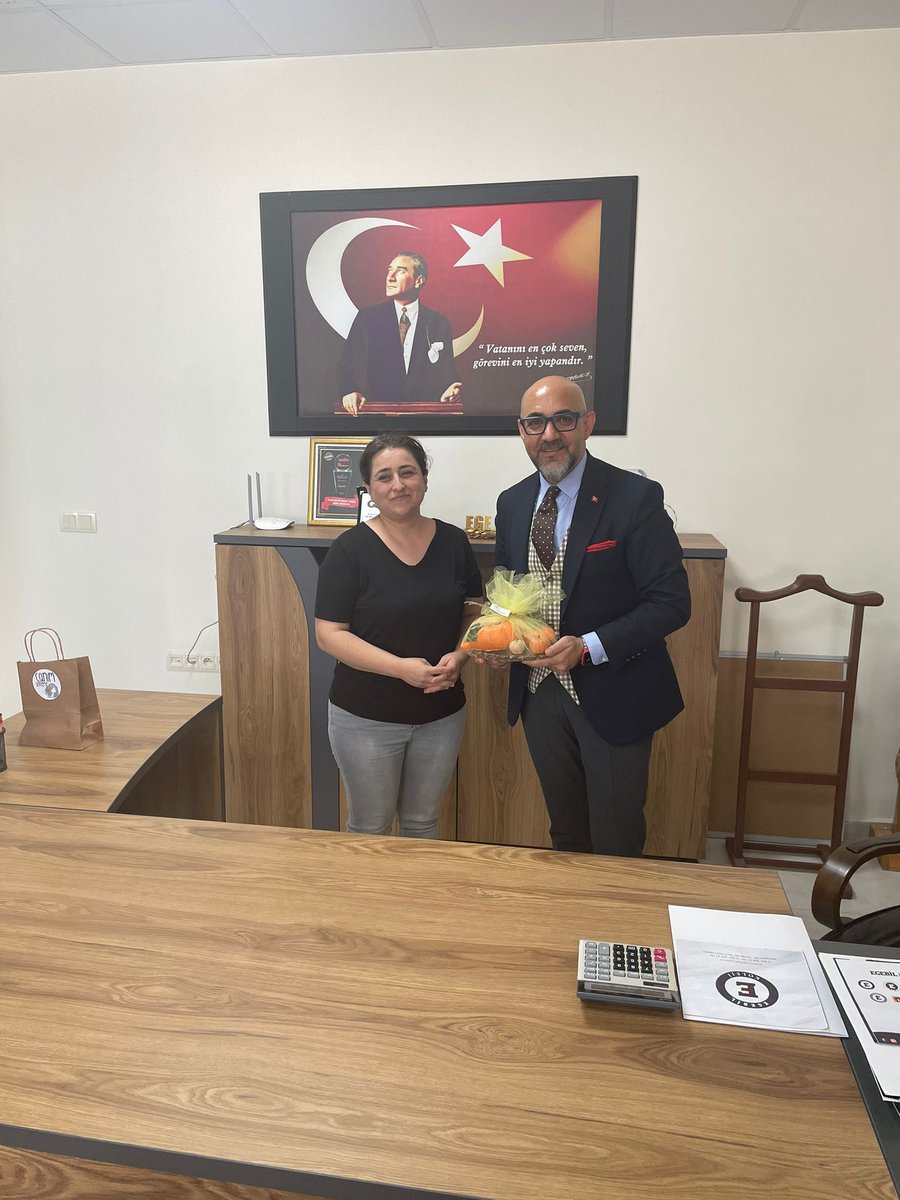 faruk__tatar's tweet photo. Keşke Adıyamanda tüm okullarımız bizim gibi açık olmasını çok isterdik .
Tam gün Eğitim veren tek özel okul olan  Adıyaman EgeBil Ailesi ilk günden beri hep yanındayız 🙏 https://t.co/F92u6ND6DT