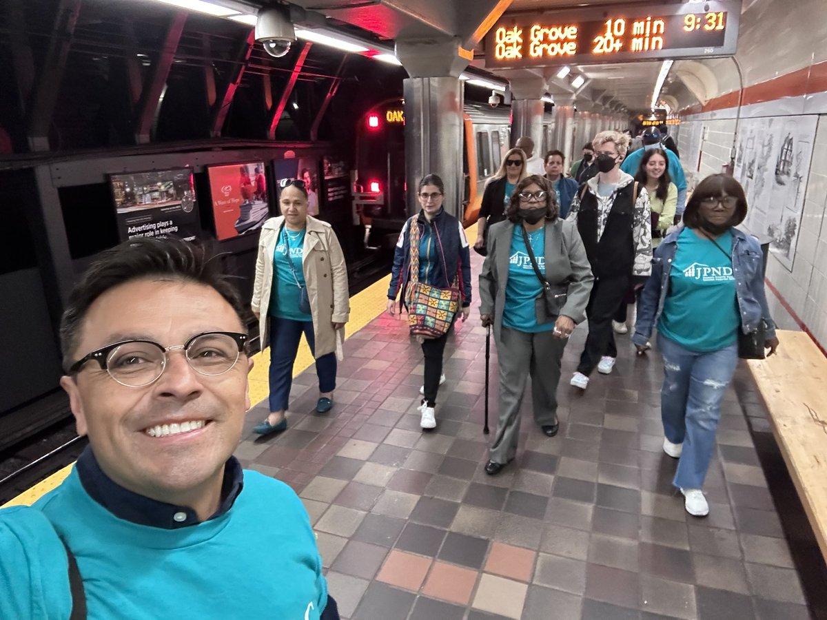 giovalco's tweet image. The @JP_NDC team is on their way to @masscdcs Lobby Day!

#CDCsWork #mapoli