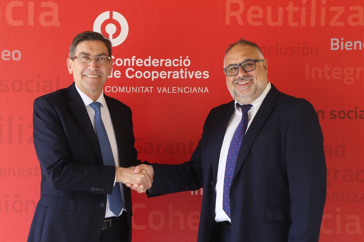 Emilio Sampedro asume la presidencia de la Confederació de Cooperatives de la Comunitat Valenciana. Sustituye a Emili Villaescusa, que finaliza su mandato tras doce años en el cargo.

Más info 🔗 bit.ly/3q99Rt5