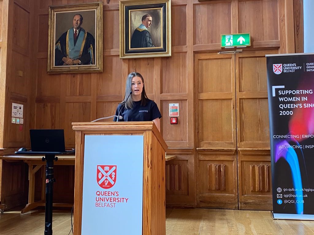 Emma Stephenson, Co-Founder of @FeminatechLtd and MEng student, welcomes @muirkate to @QUBelfast to deliver the QGI Clare MacMahon lecture.

#LoveQUB #MenopauseAwareness #QGI