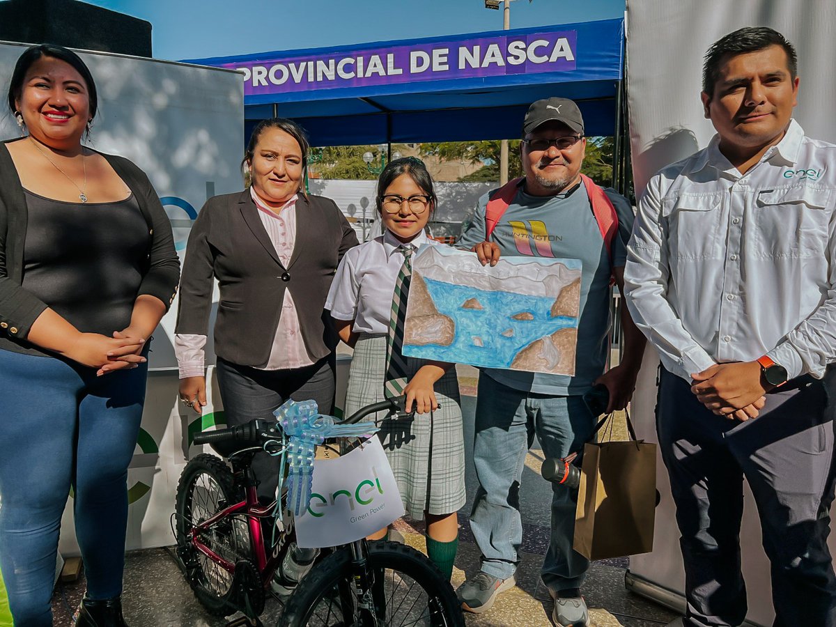fragale_marco's tweet photo. En el concurso de dibujo de Enel Green Power y la Municipalidad de Nasca, l@s niñ@s nos muestran su visión de un futuro sostenible, donde las energías renovables son protagonistas. ¡Les comparto algunas de sus propuestas hacia un mundo más verde y sostenible! 💚 https://t.co/m4p5YlzZBj