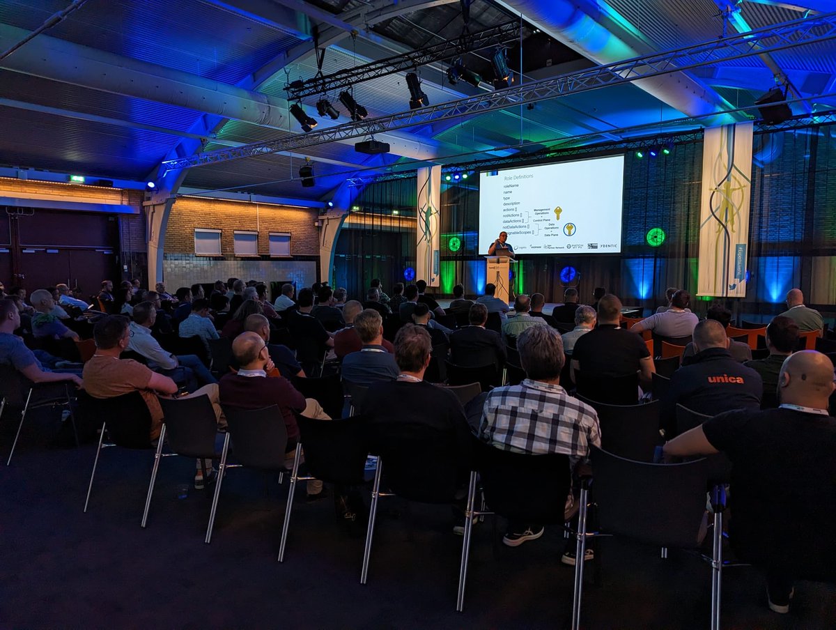 Had great fun today at #ExpertsLiveNL presenting about #Azure #RBAC and other #Myths :-)