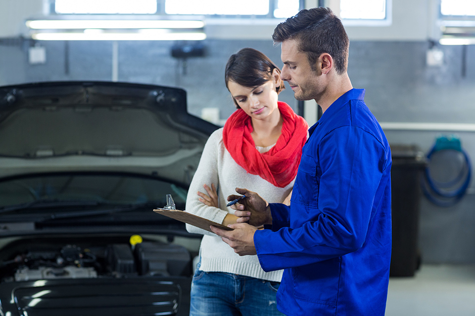 craighallauto's tweet photo. We offer a 𝓕𝓡𝓔𝓔 and detailed safety checks on all the vehicles we work on!
#safety #safetyinspection #vehiclesafety #driversafety #brakecheck #fluidcheck #prejourny #freesafetycheck #minorservice #majorservice https://t.co/8MJP7xqQSq