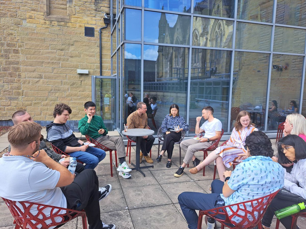 mirea_bianca's tweet photo. Still hungry after lunch but at least great conversations &amp; food for thought during lunch time in a really nice avenue

#cericphd2023 https://t.co/h0LpWhDGAl