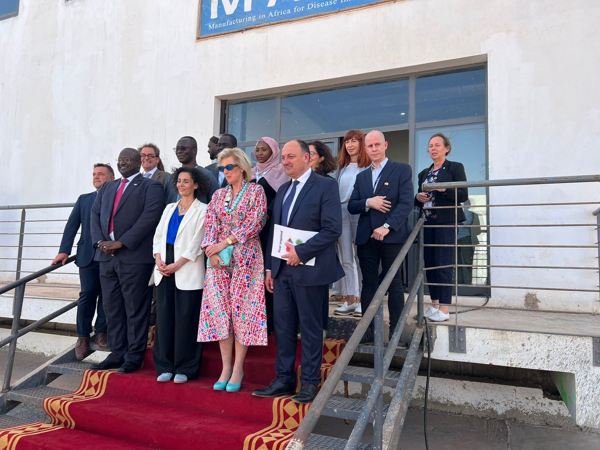 Nous clôturons la mission économique au Sénégal avec la signature de 40 accords. Les 4.471 kilomètres qui séparent la Belgique de Dakar ont clairement diminué ces 5 derniers jours tant nos deux pays se sont rapprochés au profit de nos développements respectifs