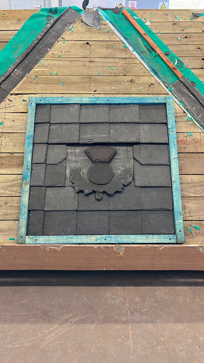 Top craftsmanship on show today as a couple of our 2nd year apprentices complete their ornamental thistle design. <a href="/CUPAPIZARRAS_en/">CUPA PIZARRAS</a> 
<a href="/SLCek/">South Lanarkshire College</a>